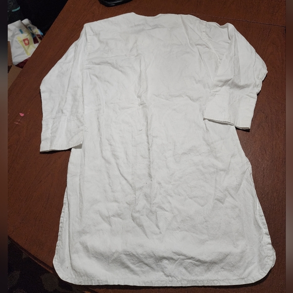 NWOT ... White Star-Embroidered Men's Kurtas Top - Picture 8 of 8